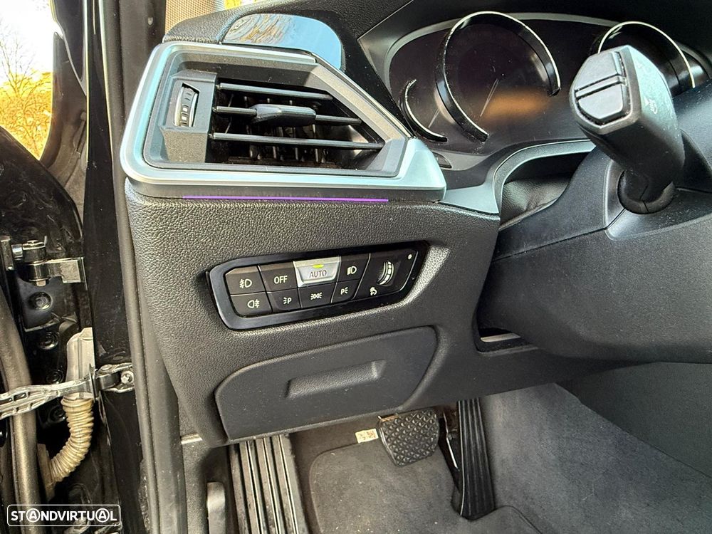 BMW 318 d Line Sport Shadow Auto - 10