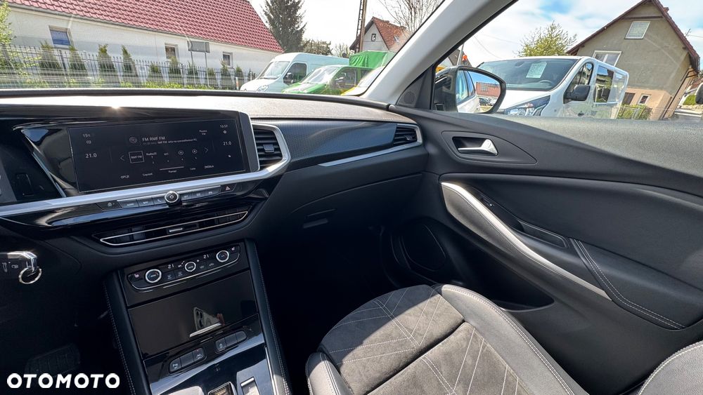 Opel Grandland 1.2 DI Automatik GS Line - 11