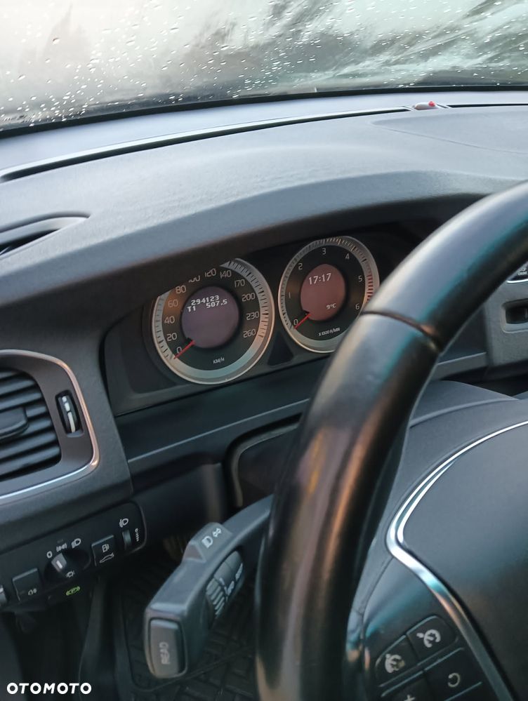 Volvo V60 - 11