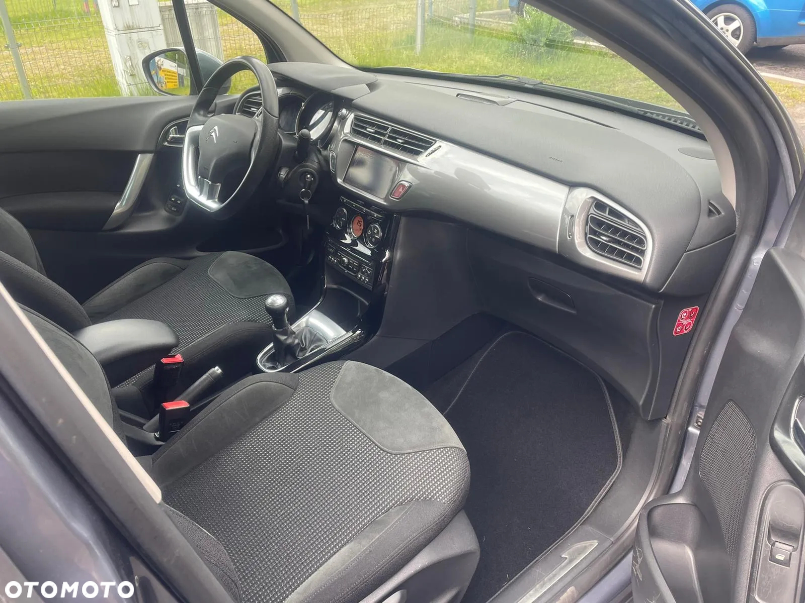 Citroën C3 VTi 120 Exclusive - 6