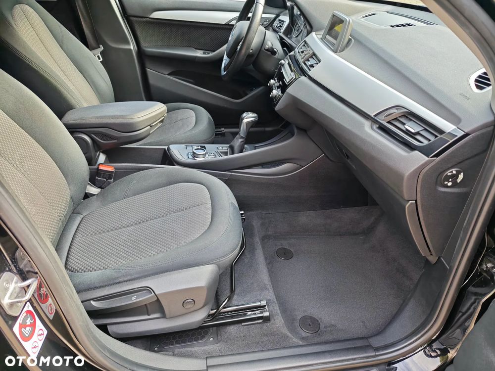 BMW X1 xDrive18d Advantage sport - 27