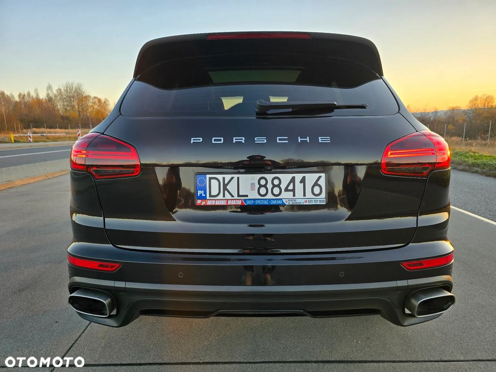 Porsche Cayenne - 28