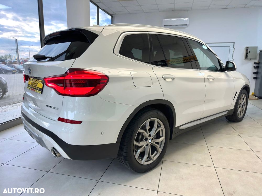 BMW X3 xDrive20d AT Luxury Line - 4
