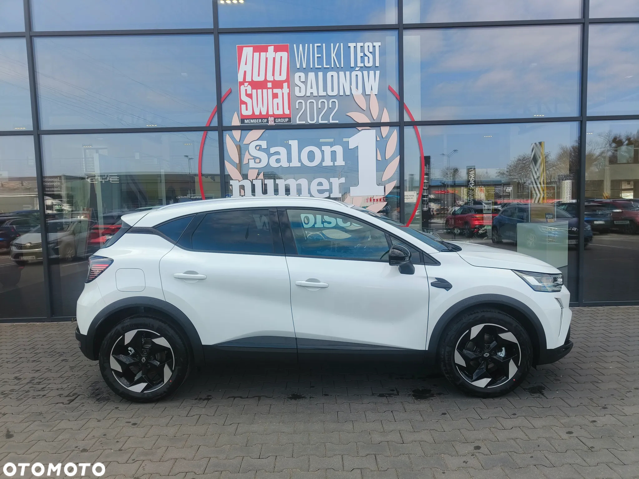 Renault Captur 1.3 TCe Intens EDC - 4
