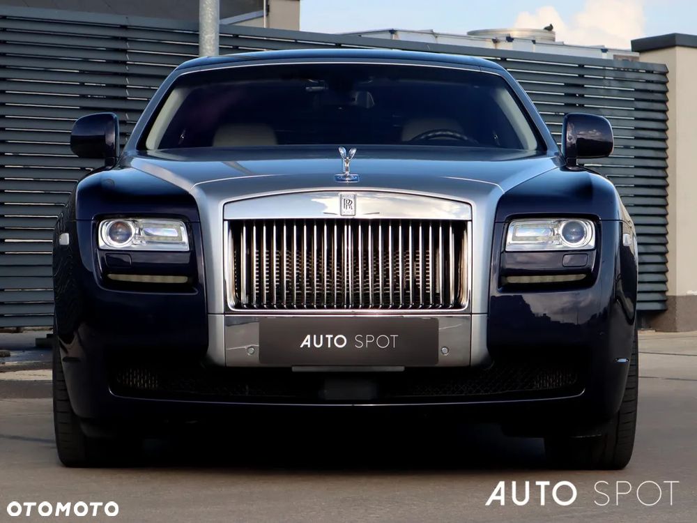 Rolls-Royce Ghost Standard - 11