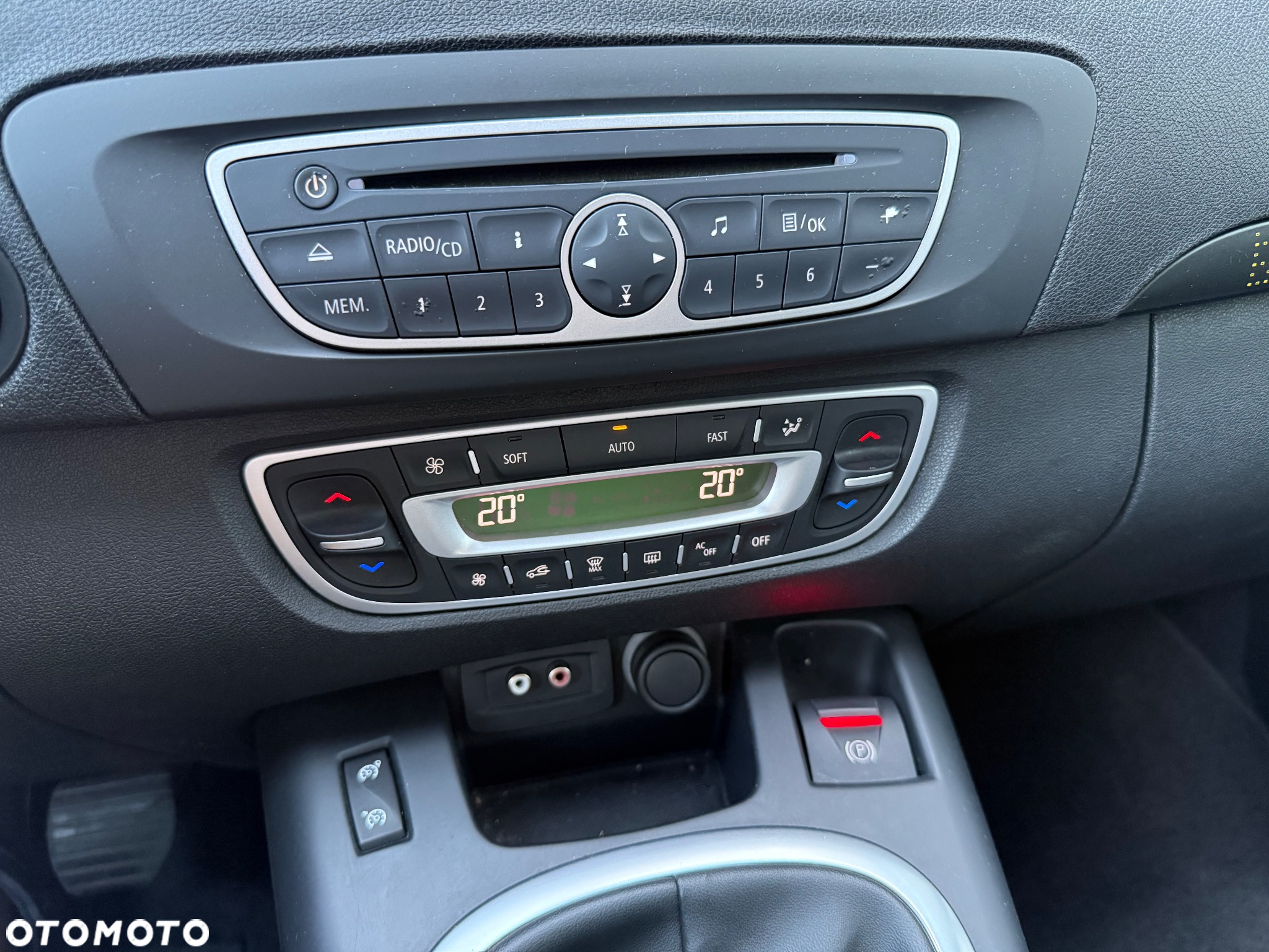 Renault Scenic 1.4 16V TCE Expression - 15