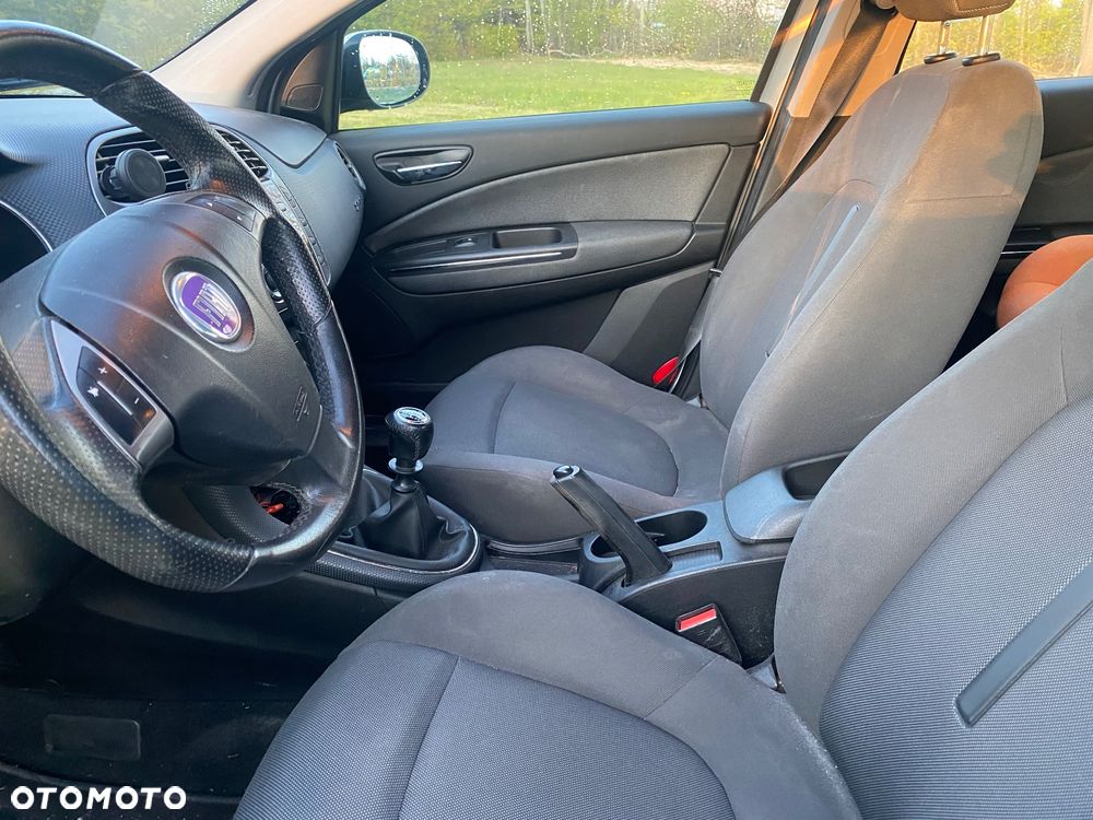 Fiat Bravo 1.9 Multijet Active - 9