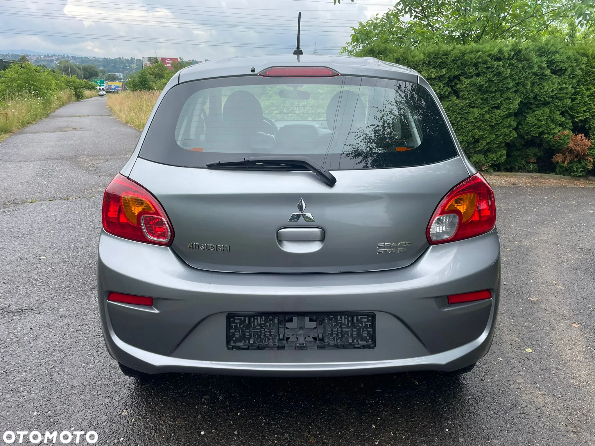 Mitsubishi Space Star 1.0 Inform - 9