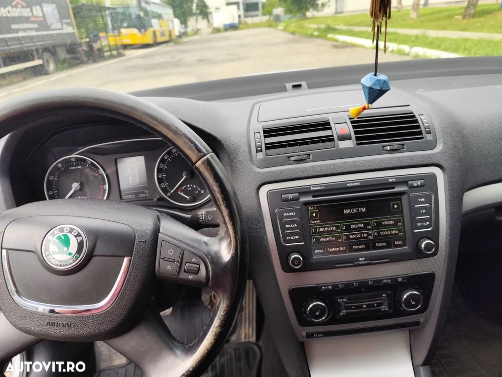 Skoda Octavia 1.4 Elegance TSI - 5