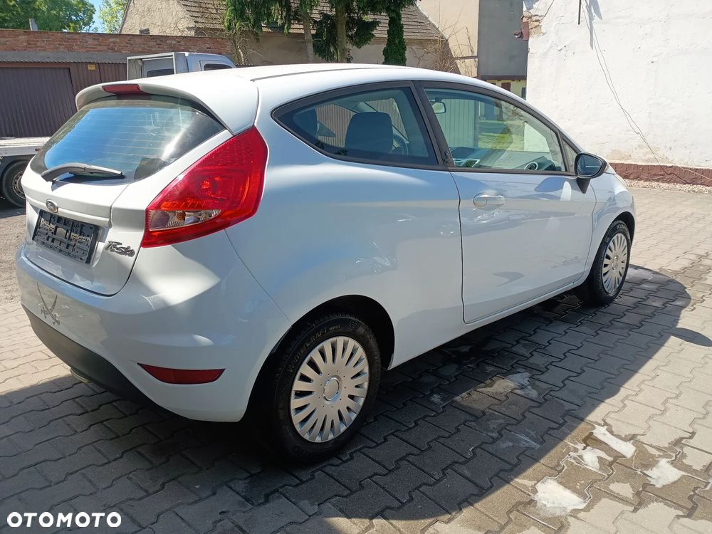 Ford Fiesta - 6