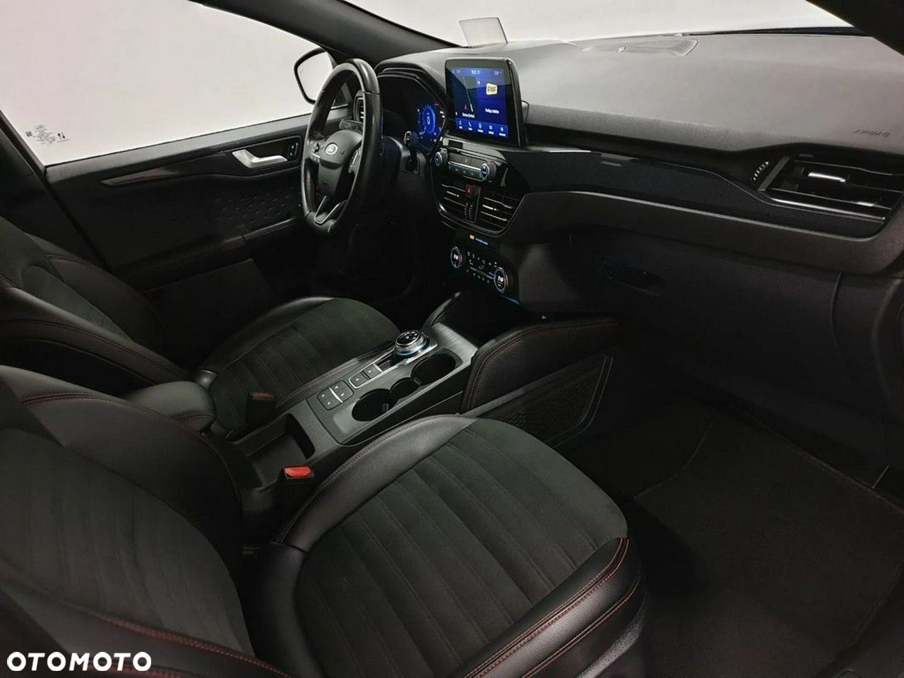 Ford Kuga 2.0 EcoBlue 4x4 ST-LINE X - 40