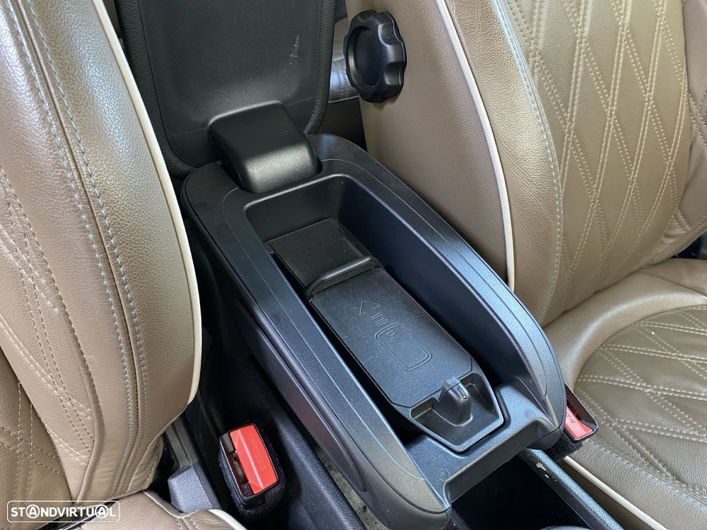 MINI Countryman Cooper SE ALL4 Auto — fotografia 15