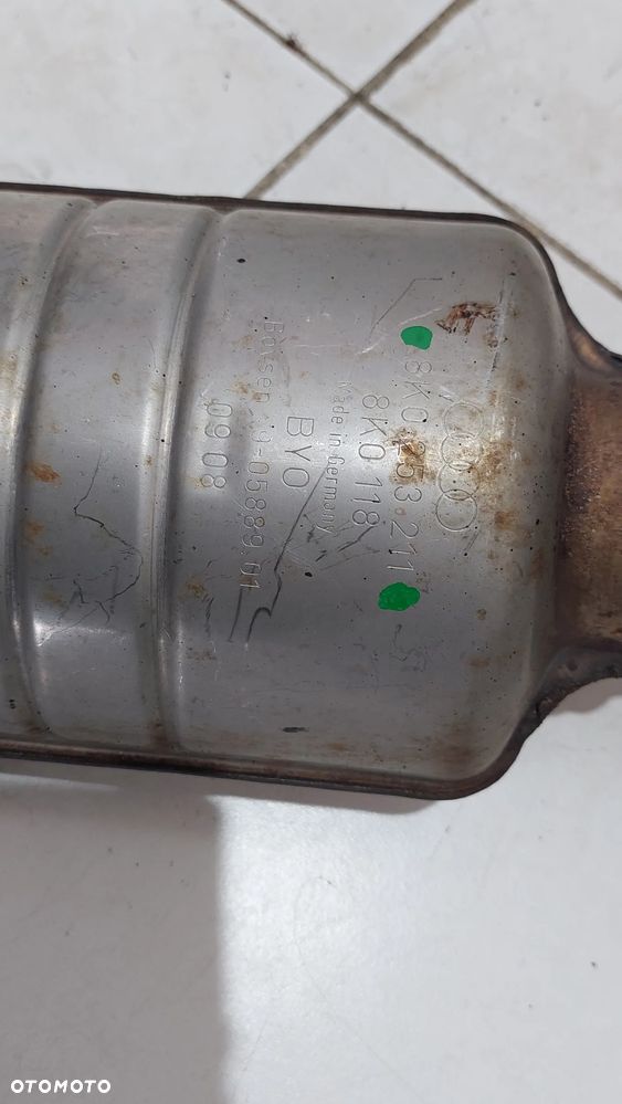 TŁUMIK ŚRODKOWY LEWY WYDECH AUDI A4 B8 -A5 3,2 TFSI NR 8K0253211 - 4