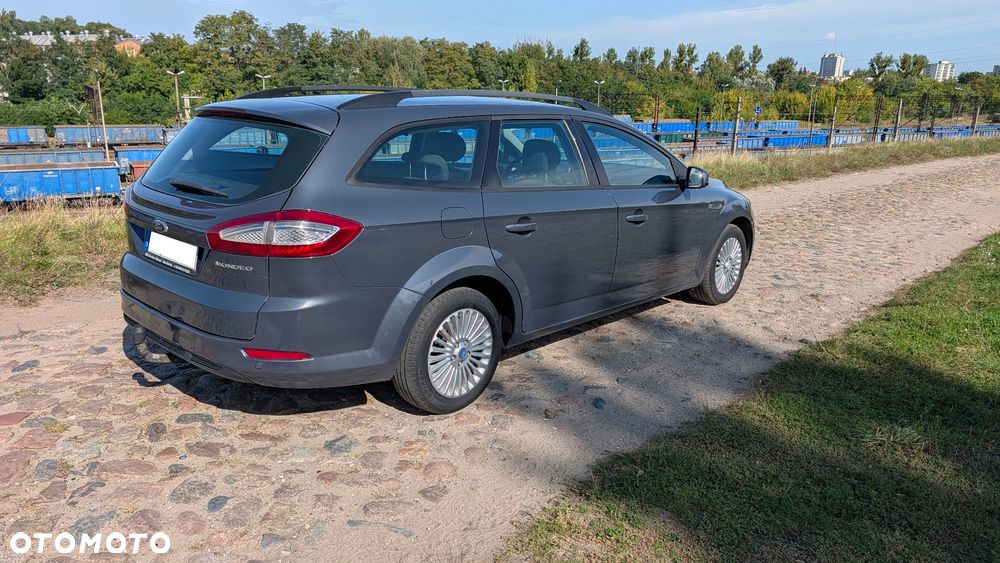 Ford Mondeo 2.0 TDCi Trend - 21