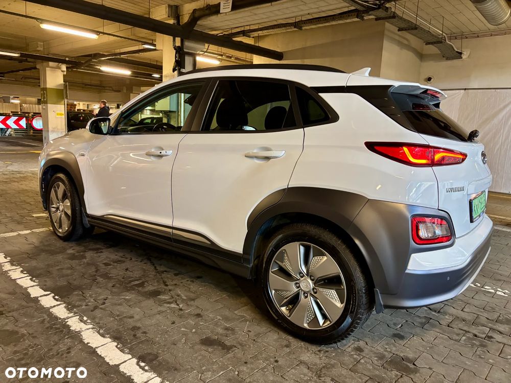 Hyundai Kona 39kWh Premium - 8