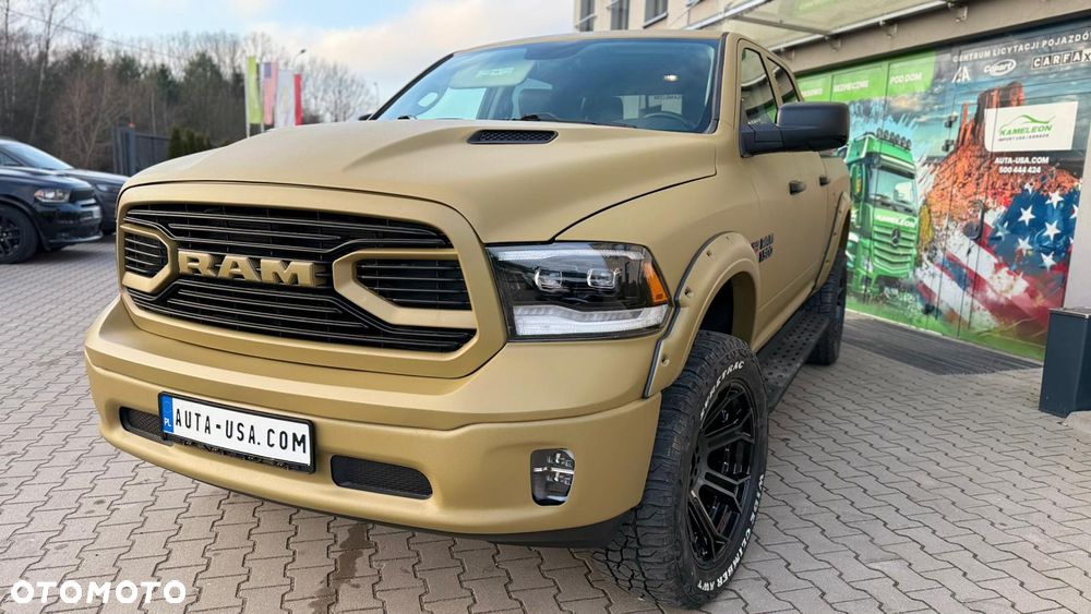 Dodge RAM - 12