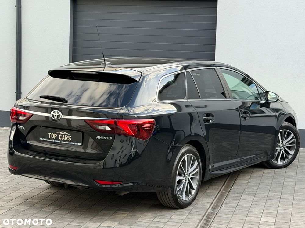 Toyota Avensis - 26