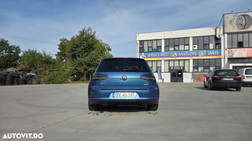 Volkswagen Golf 1.6 TDI BMT Comfortline - 7