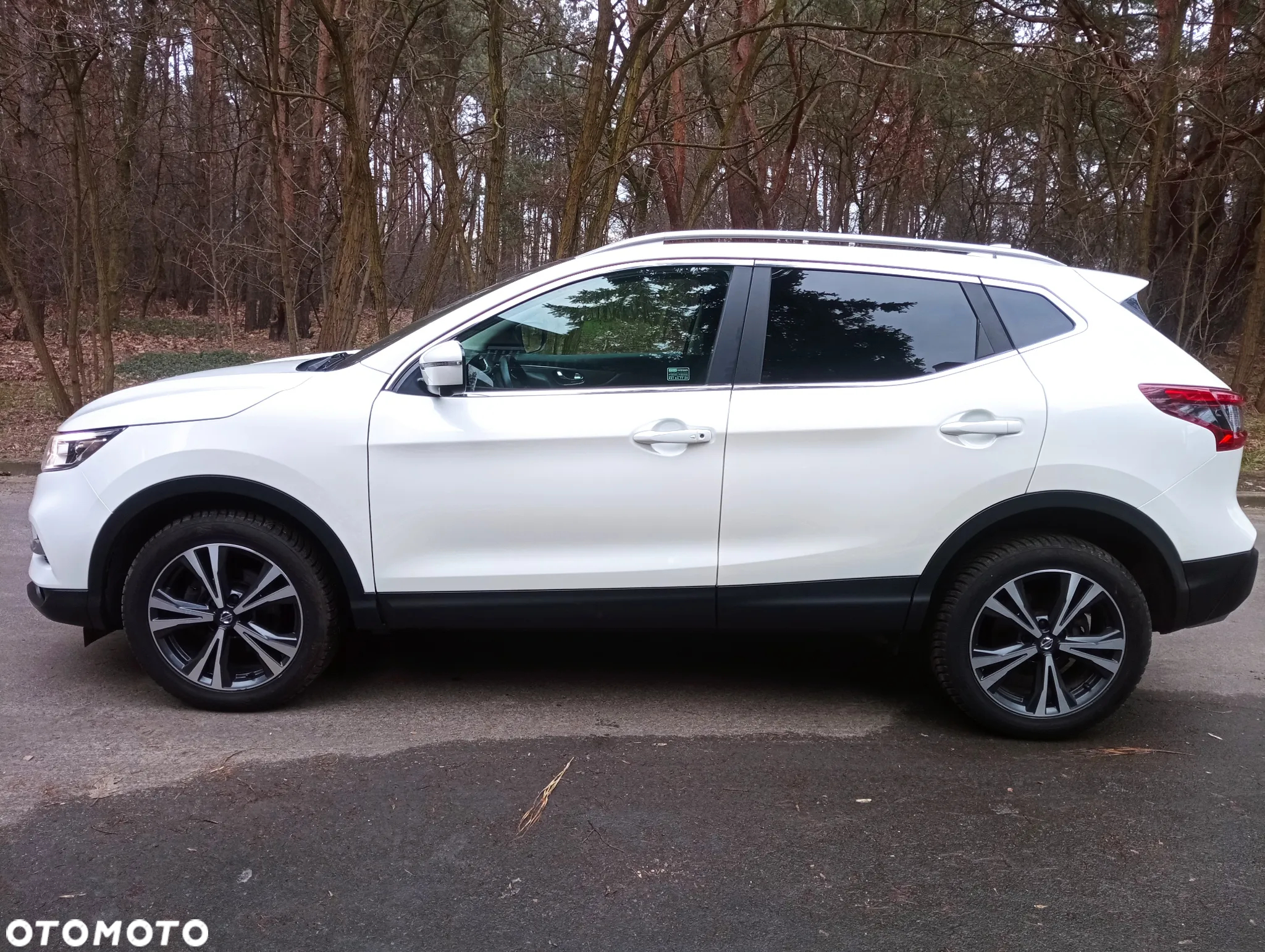 Nissan Qashqai 1.3 DIG-T N-Connecta - 5