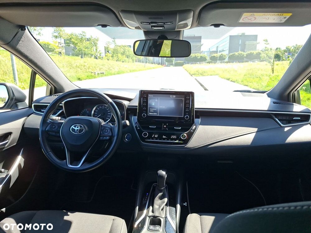 Toyota Corolla 2.0 Hybrid Comfort - 21