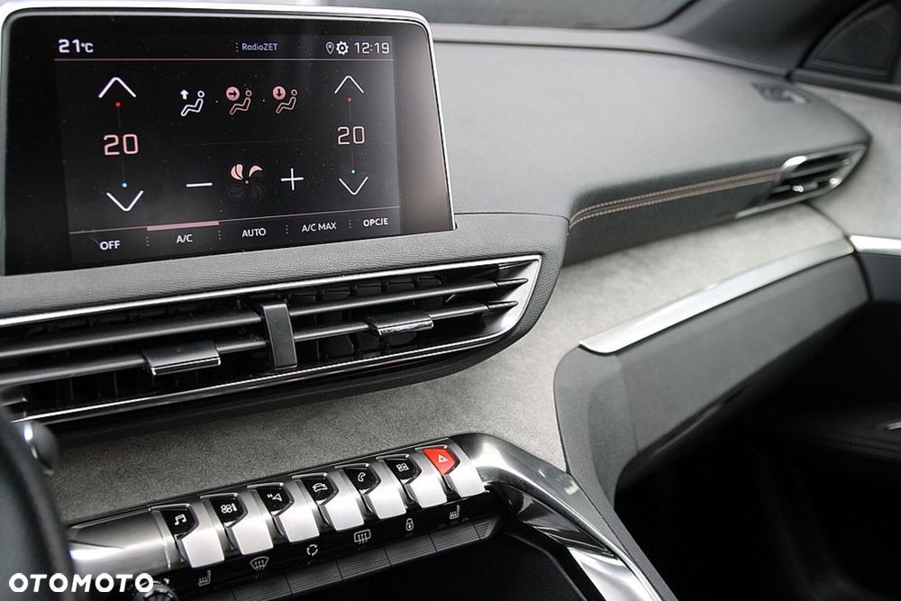Peugeot 5008 - 31
