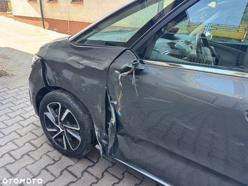 Citroën C4 Picasso - 32