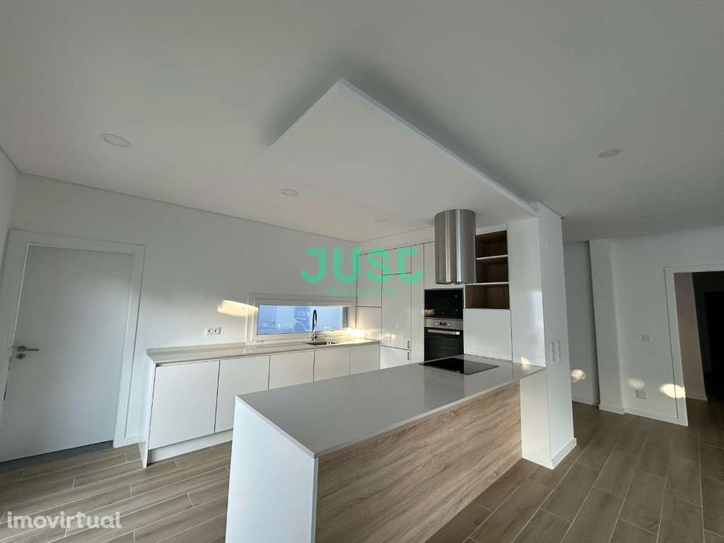 Moradia T3 nos Redondos - Fernão Ferro - Grande imagem: 4/14