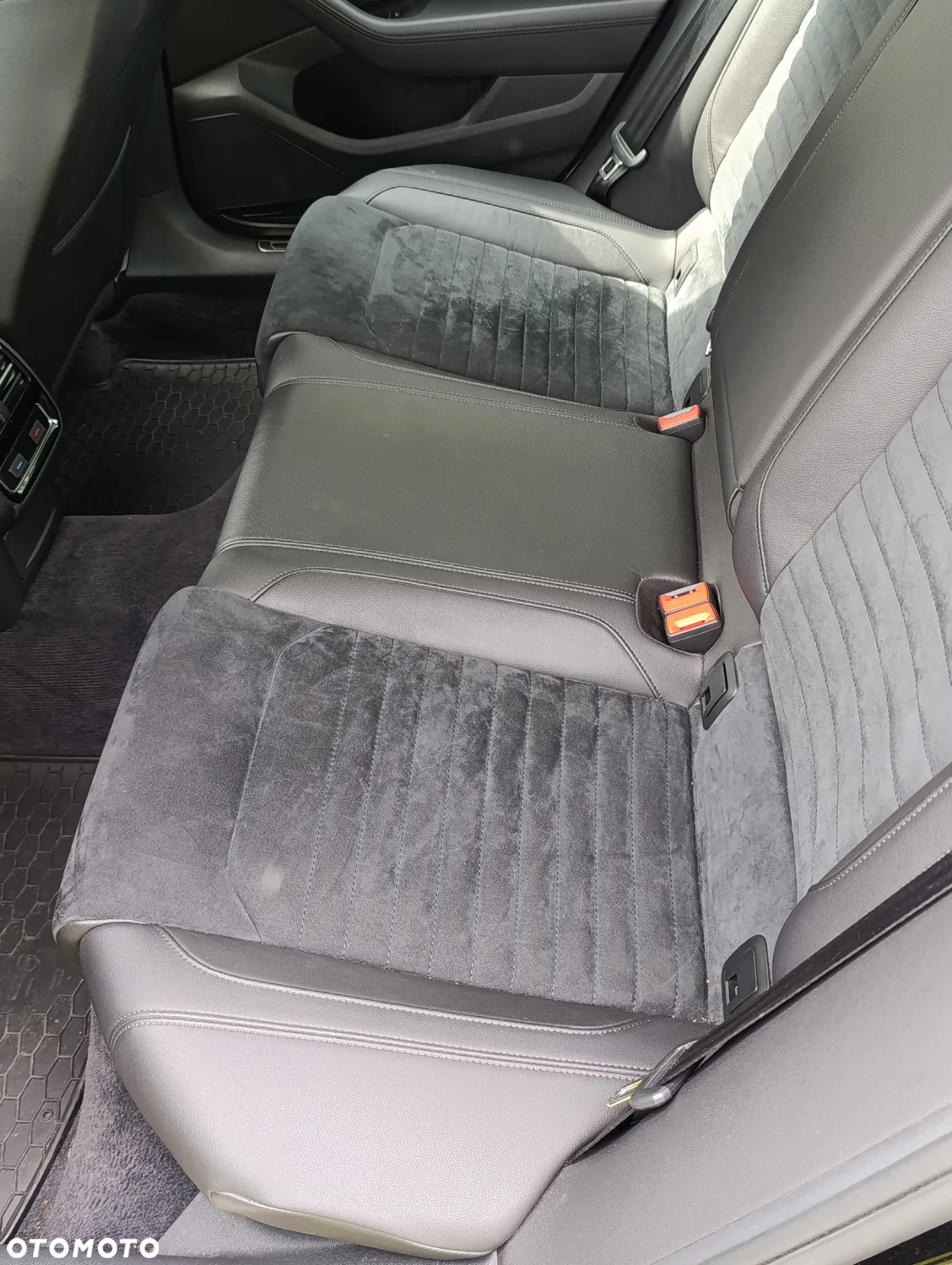 Volkswagen Passat 1.8 TSI BMT Highline DSG - 18