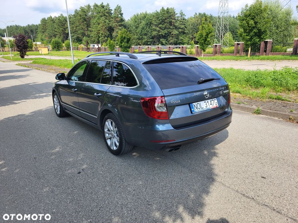 Skoda Superb 2.0 TDI DSG Active - 4