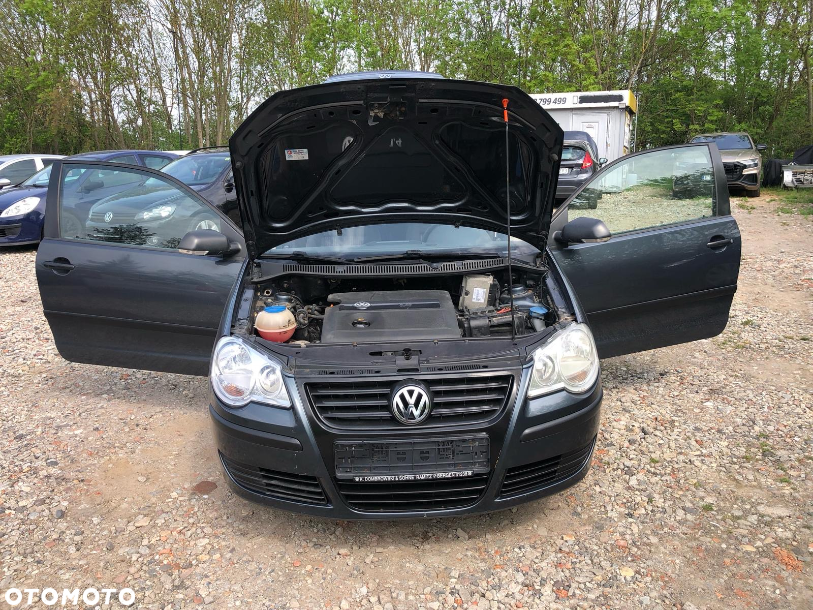 Volkswagen Polo 1.4 16V Sportline - 10