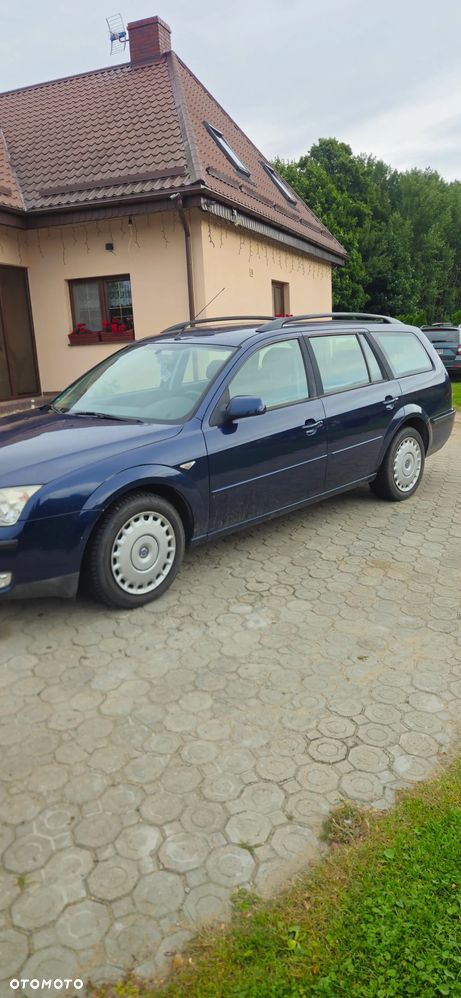 Ford Mondeo 2.0 Ghia - 2
