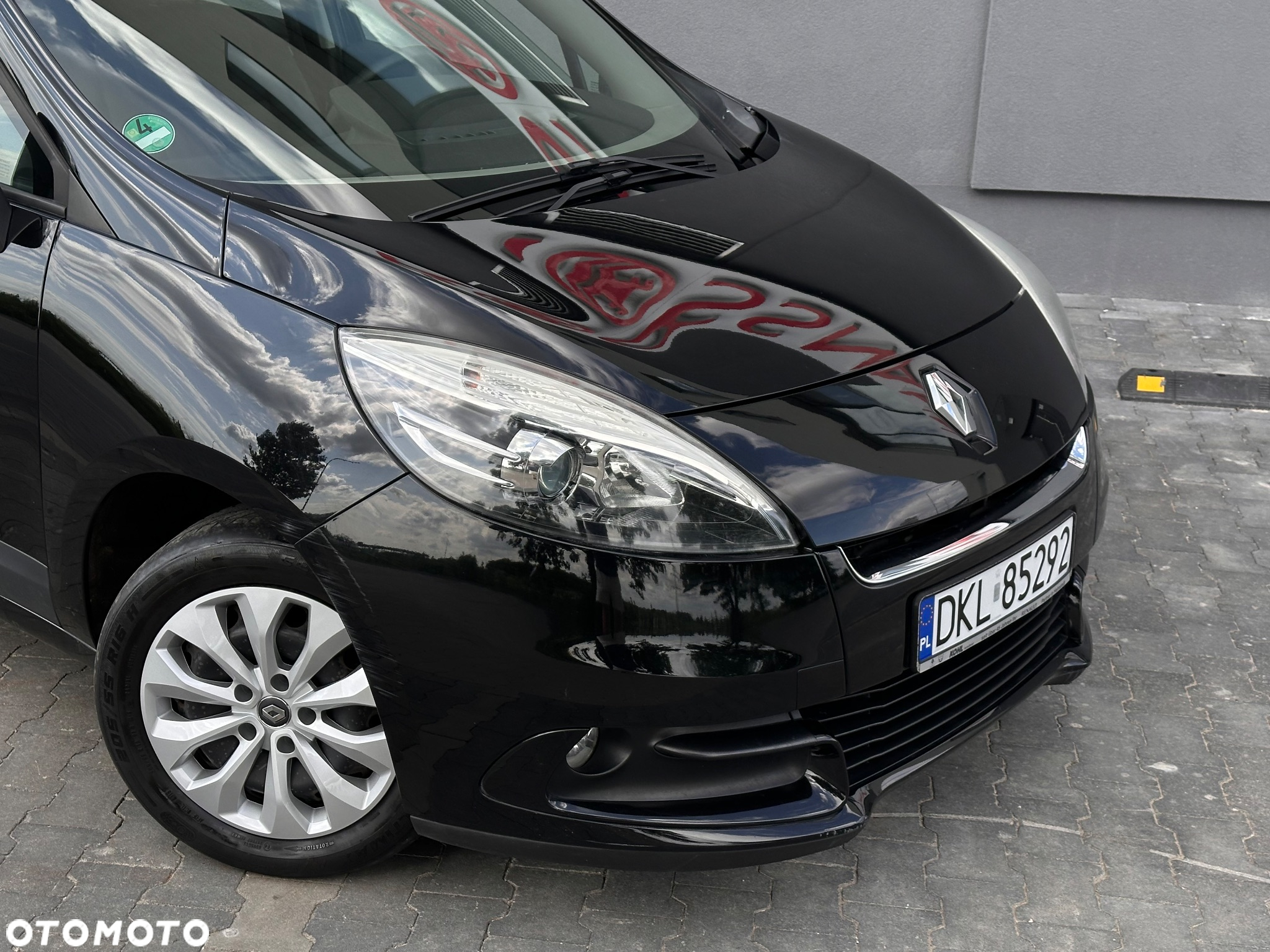 Renault Scenic 1.6 16V 110 Dynamique - 15