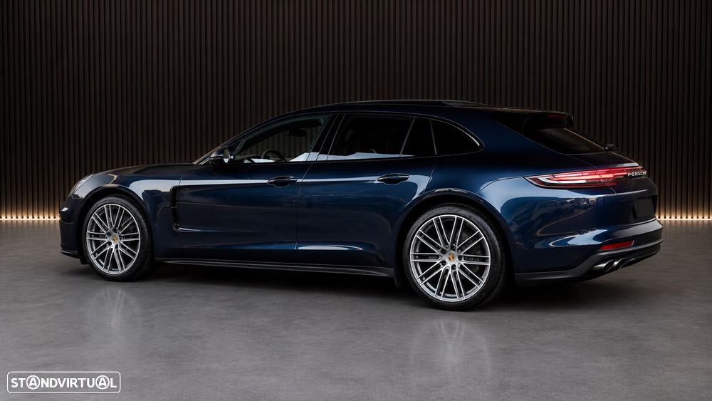 Porsche Panamera Sport Turismo - 4