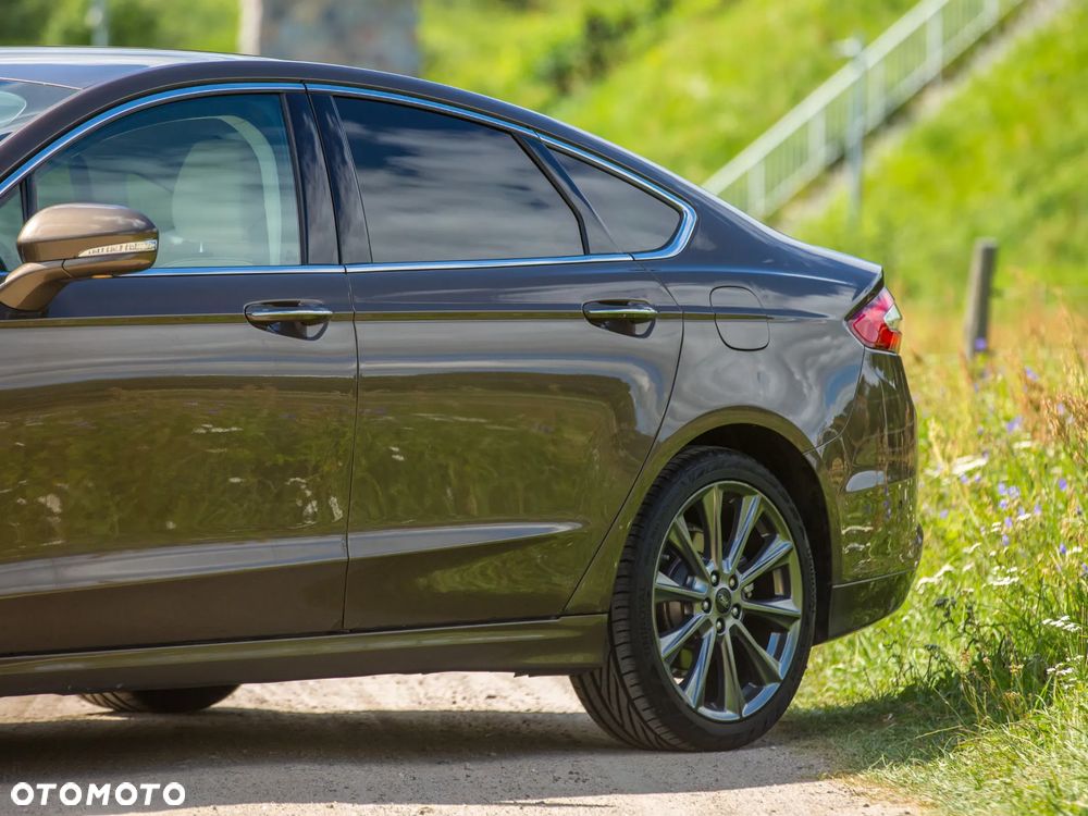 Ford Mondeo Vignale 2.0 TDCi PowerShift - 10