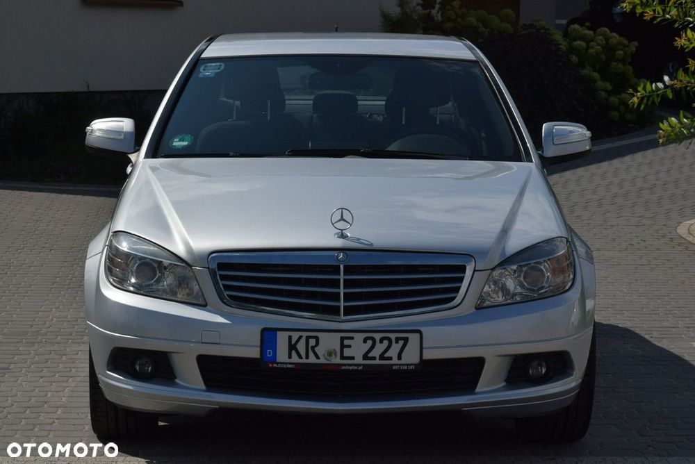 Mercedes-Benz Klasa C - 2