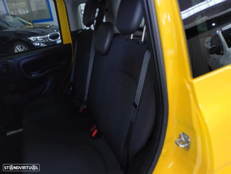 Fiat Panda 1.0 Hybrid Garmin - 12
