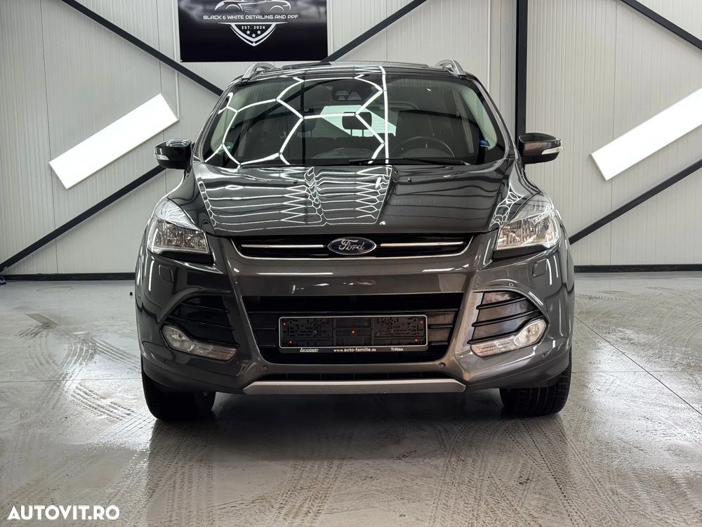 Ford Kuga 1.5 EcoBoost 4WD Titanium - 2