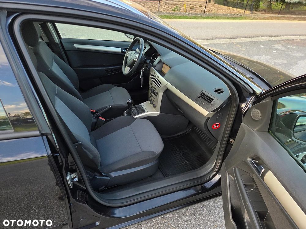Opel Astra - 8