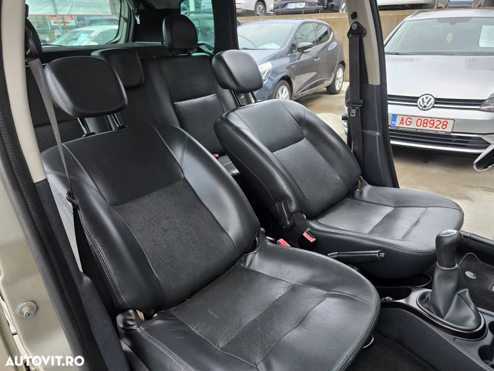 Dacia Duster 1.6 16V 105 4x2 Prestige - 15