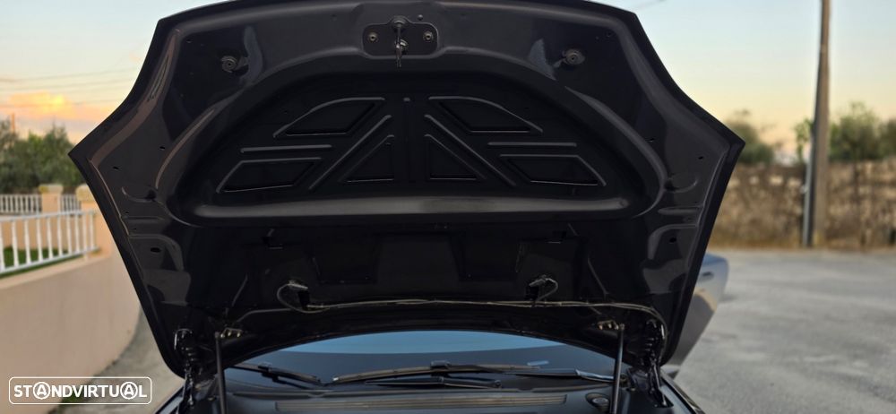 Tesla Model S 100 kWh Long Range Plus AWD - 32