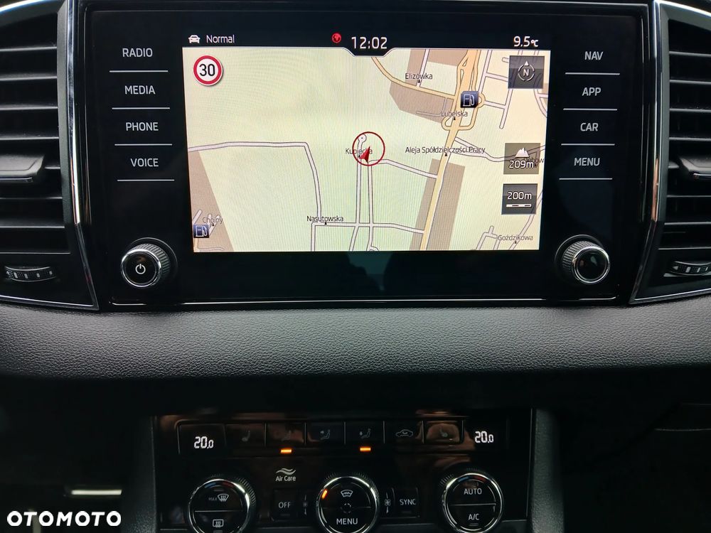 Skoda Karoq 1.5 TSI ACT DSG Sportline - 27