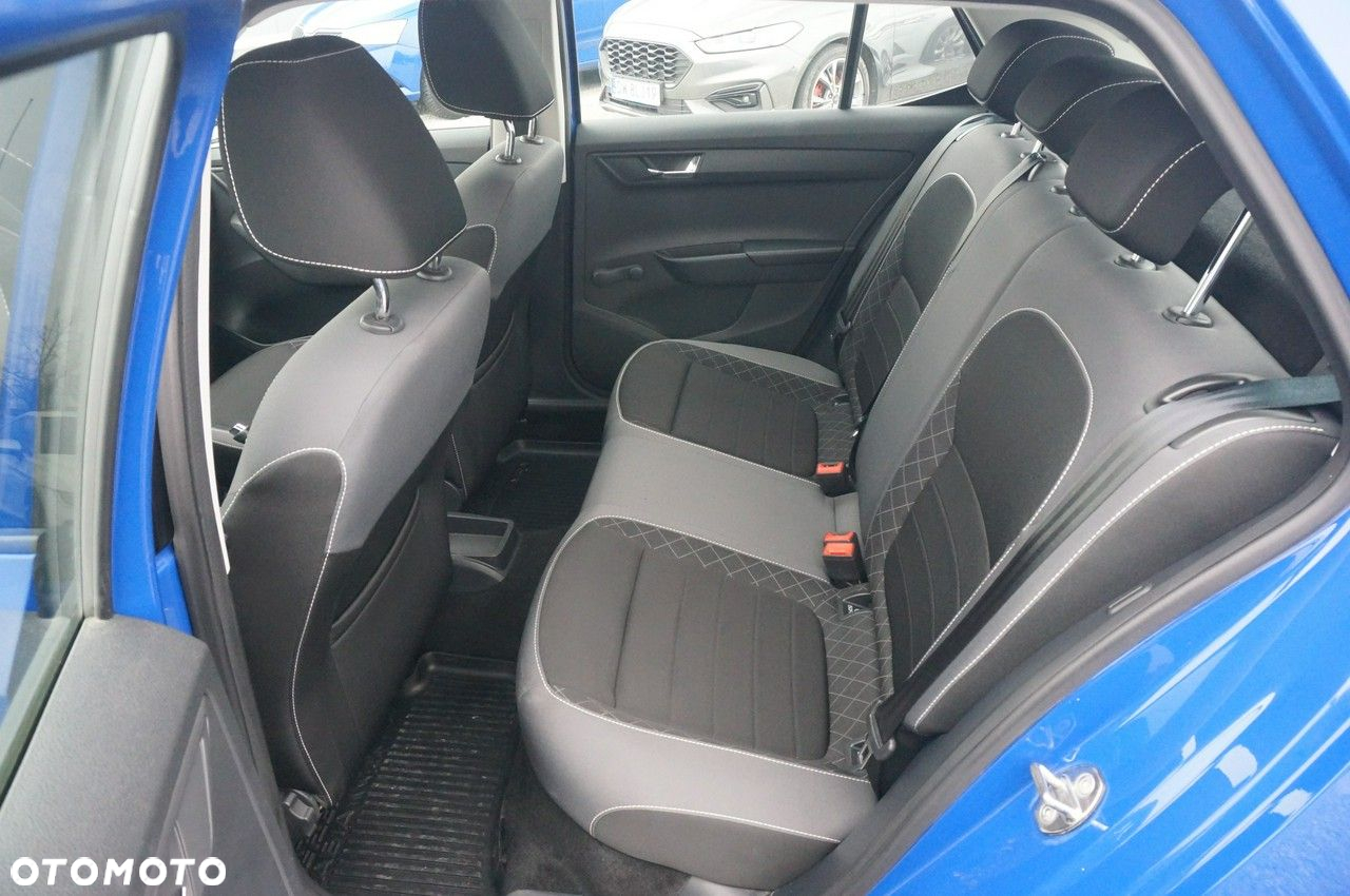 Skoda Fabia 1.0 TSI Ambition - 25