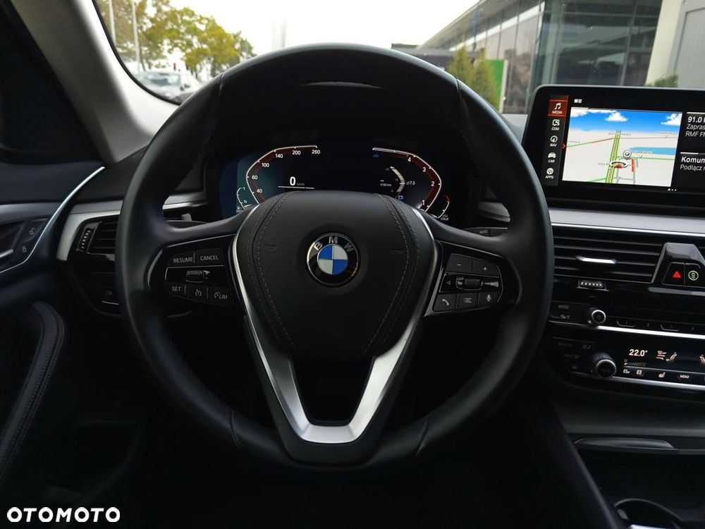 BMW Seria 5 - 12