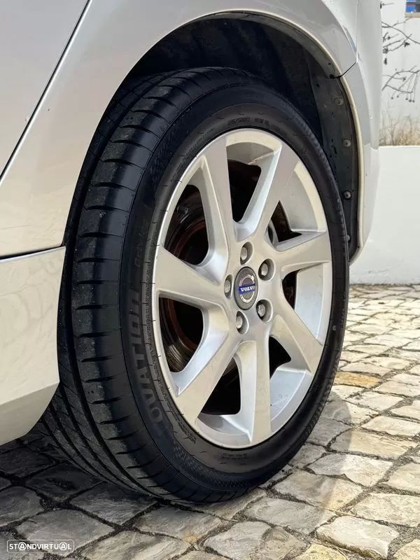 Volvo V60 1.6 D2 Momentum Eco Powershift - 10