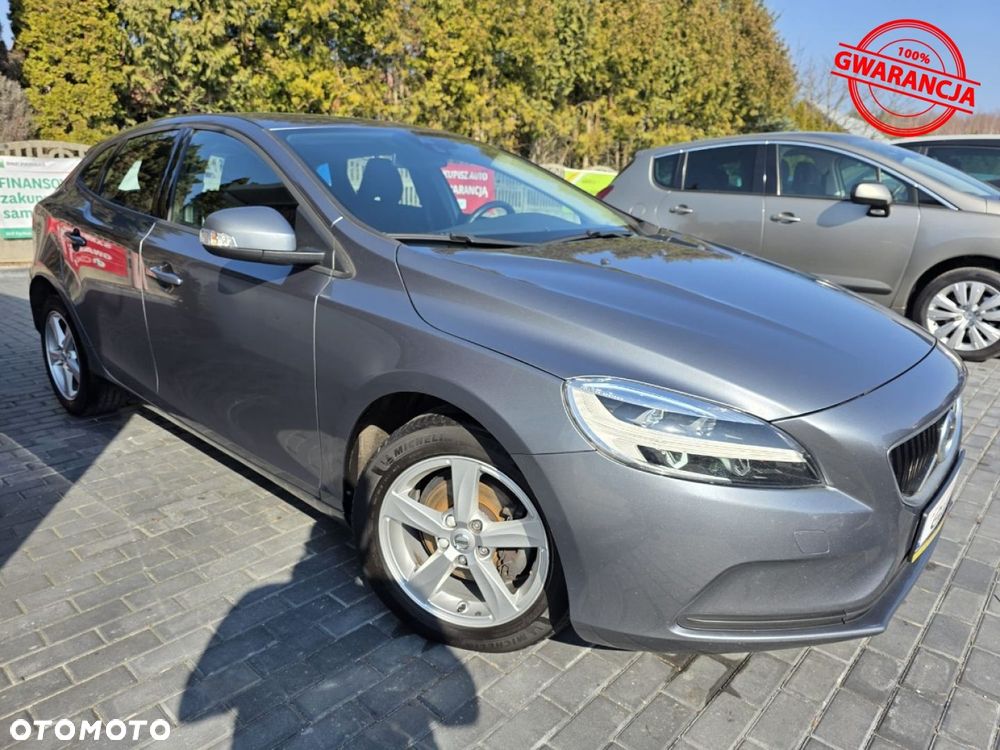 Volvo V40 - 13