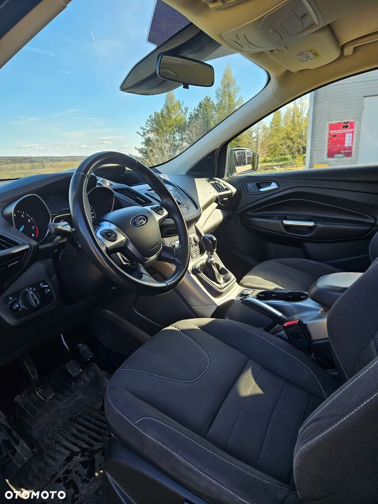 Ford Kuga 1.5 EcoBoost 2x4 Trend - 5