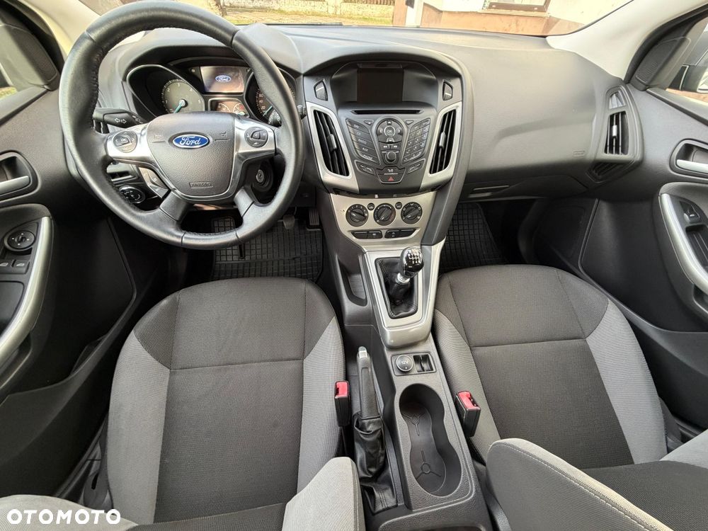 Ford Focus - 7