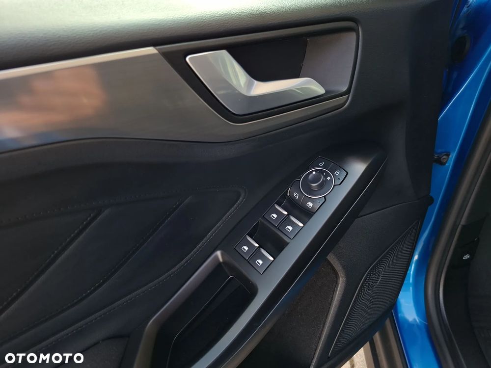 Ford Focus 1.5 EcoBlue Titanium X - 15