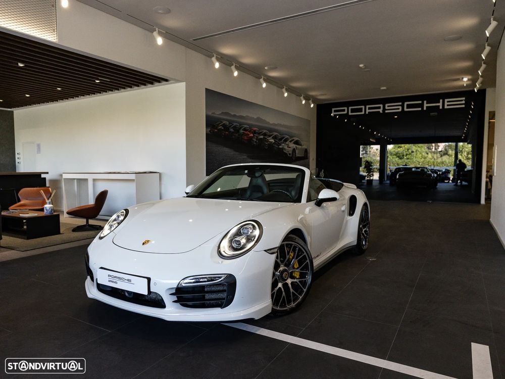 Porsche 911 (991) Turbo S Cabriolet - 1