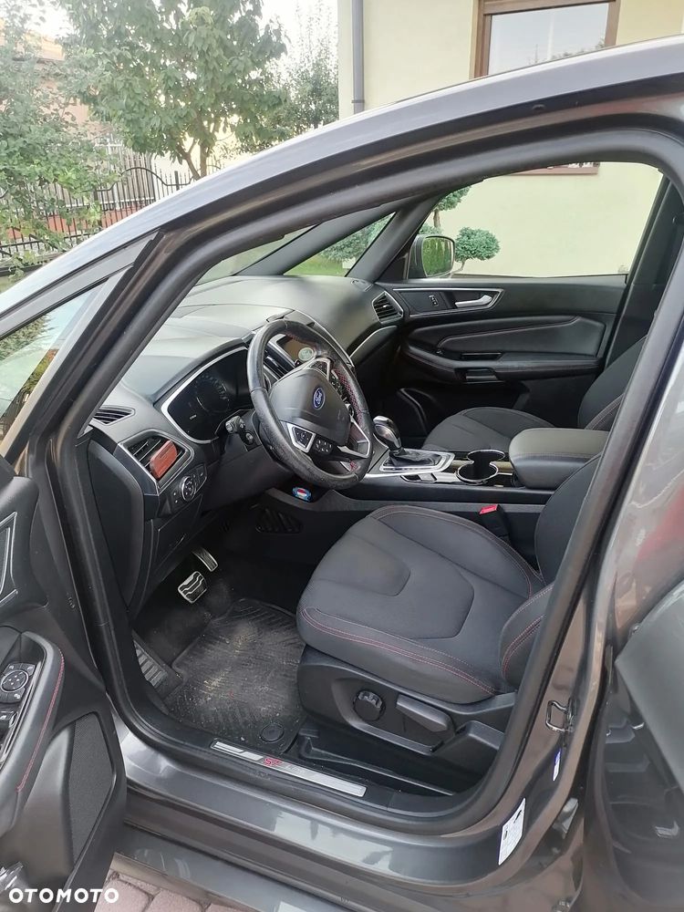 Ford S-Max 2.0 TDCi ST-Line PowerShift - 7